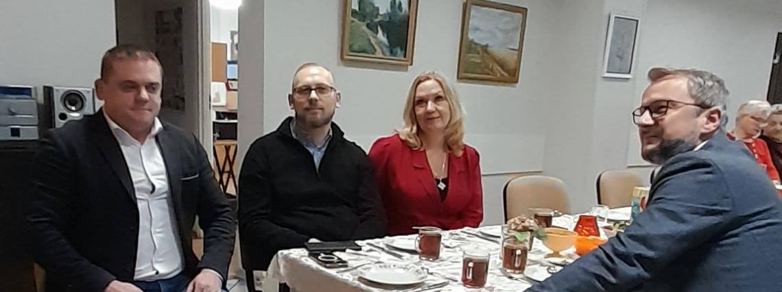 Dzień Babci i Dziadka w Klubie Seniora