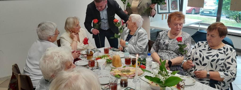 Dzień Matki w Klubie Seniora
